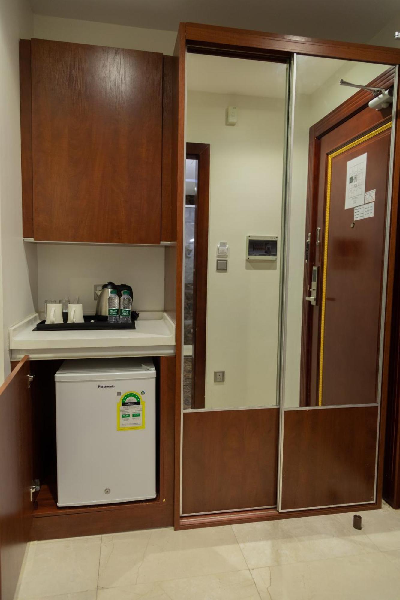 Carawan Hotel Djeddah Extérieur photo